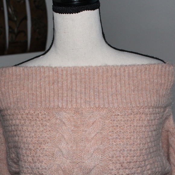 Sleeping On Snow, cable knit off the shoulder soft sweater Anthropologie - Picture 7 of 13